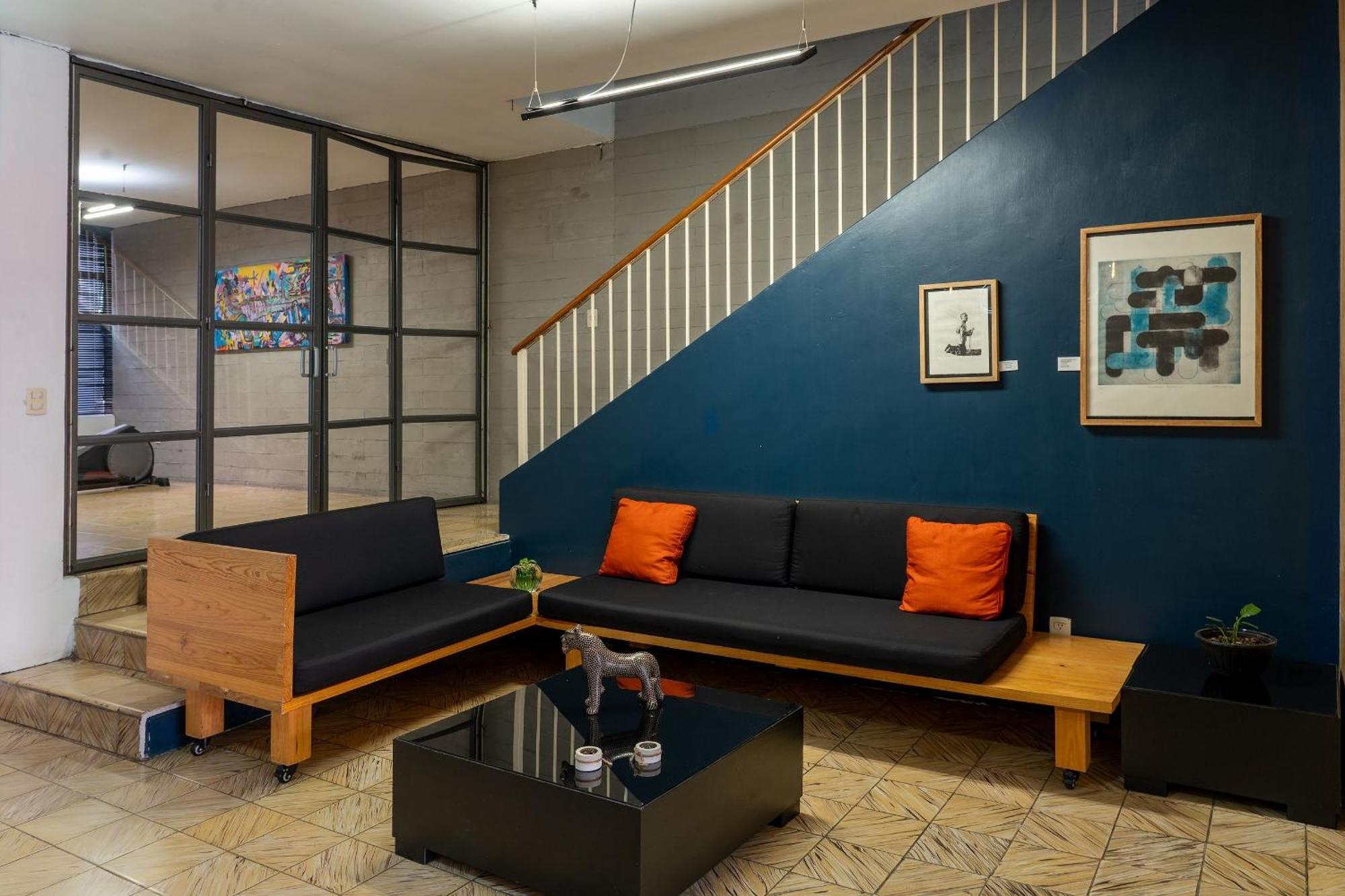 Habitaciones Privadas Con Bano Propio En Una Zona Segura Y Centrica De Guadalajara. Eksteriør bilde