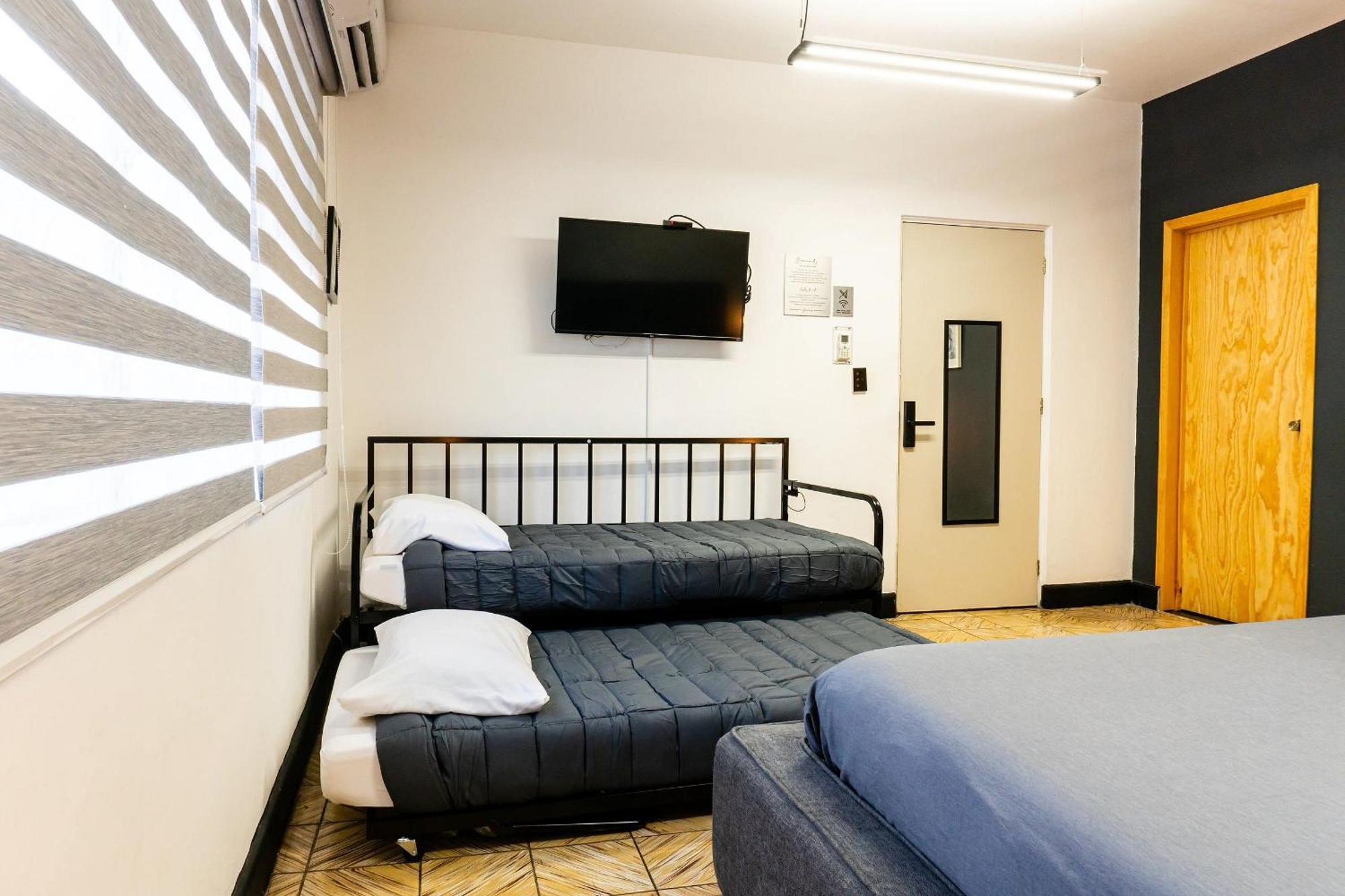 Habitaciones Privadas Con Bano Propio En Una Zona Segura Y Centrica De Guadalajara. Eksteriør bilde